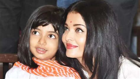 Aishwarya Rai gets snapped with Aaradhya, Abhishek Bachchan .